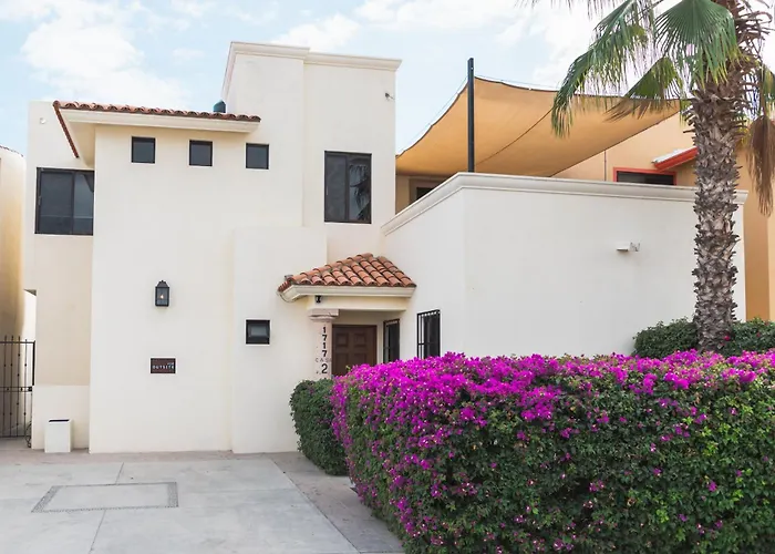 Outsite Cabos - Entire 4-bedroom San Jose del Cabo