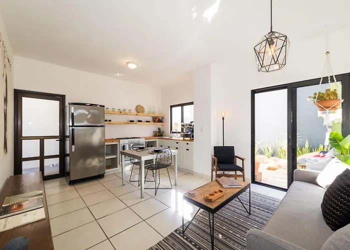 Outsite Cabos - Entire 4-bedroom *
