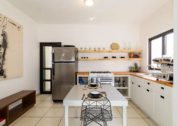 Outsite Cabos - Entire 4-bedroom *